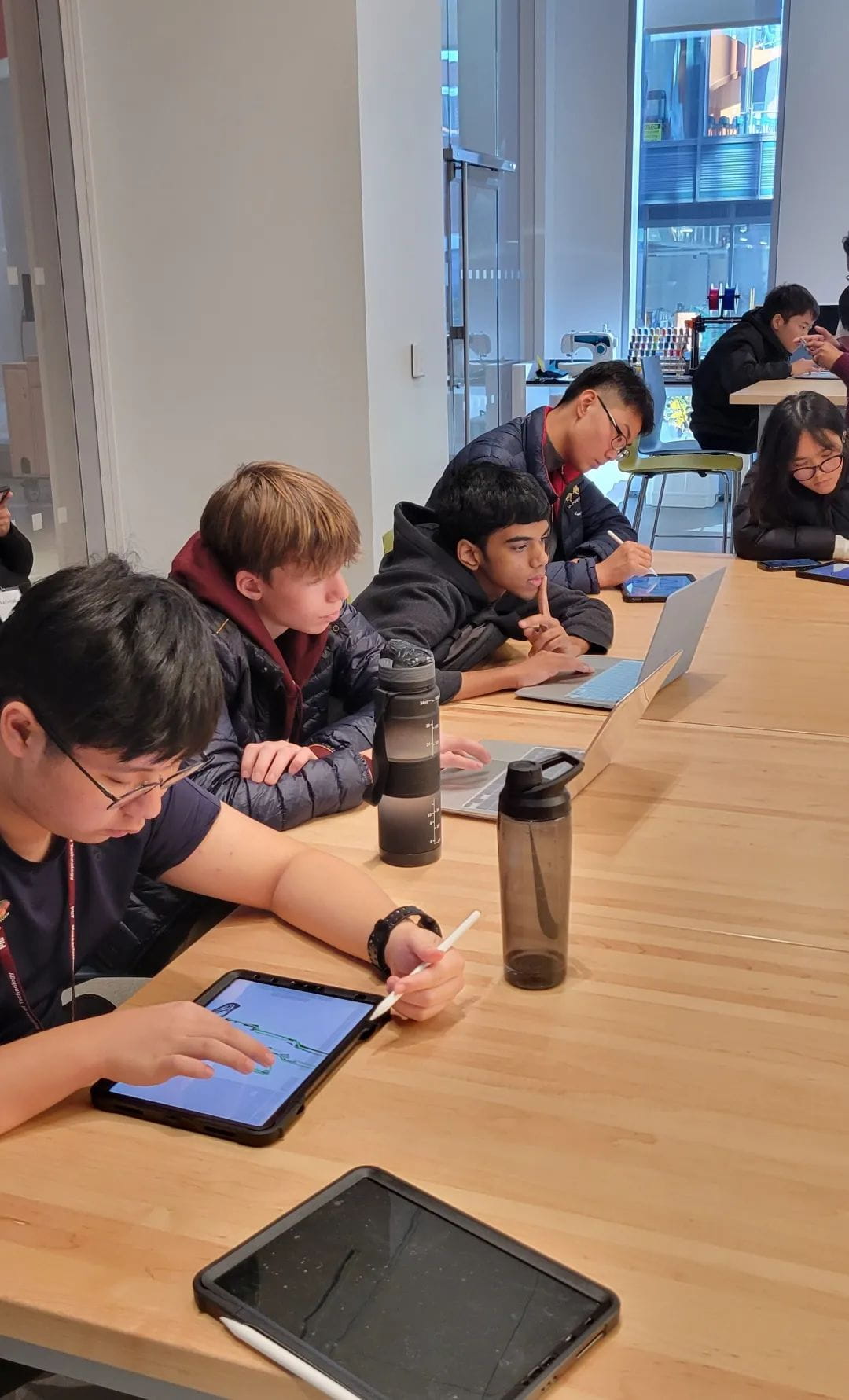 NAIS Pudong Challenge Winners Visit MIT - Winners visit MIT
