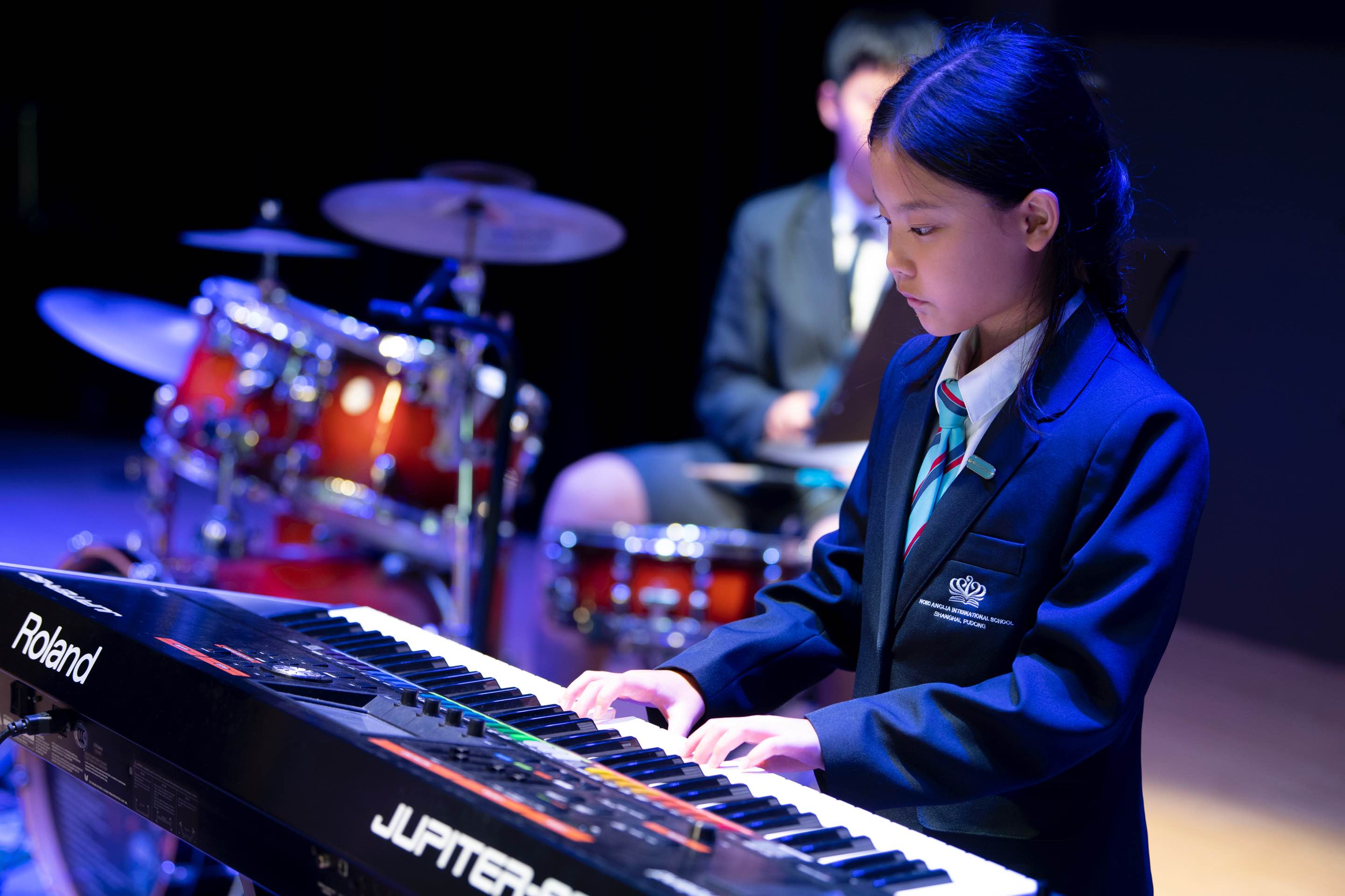 Shanghai International Secondary School | NAIS Pudong - Visual Time Line Tabs