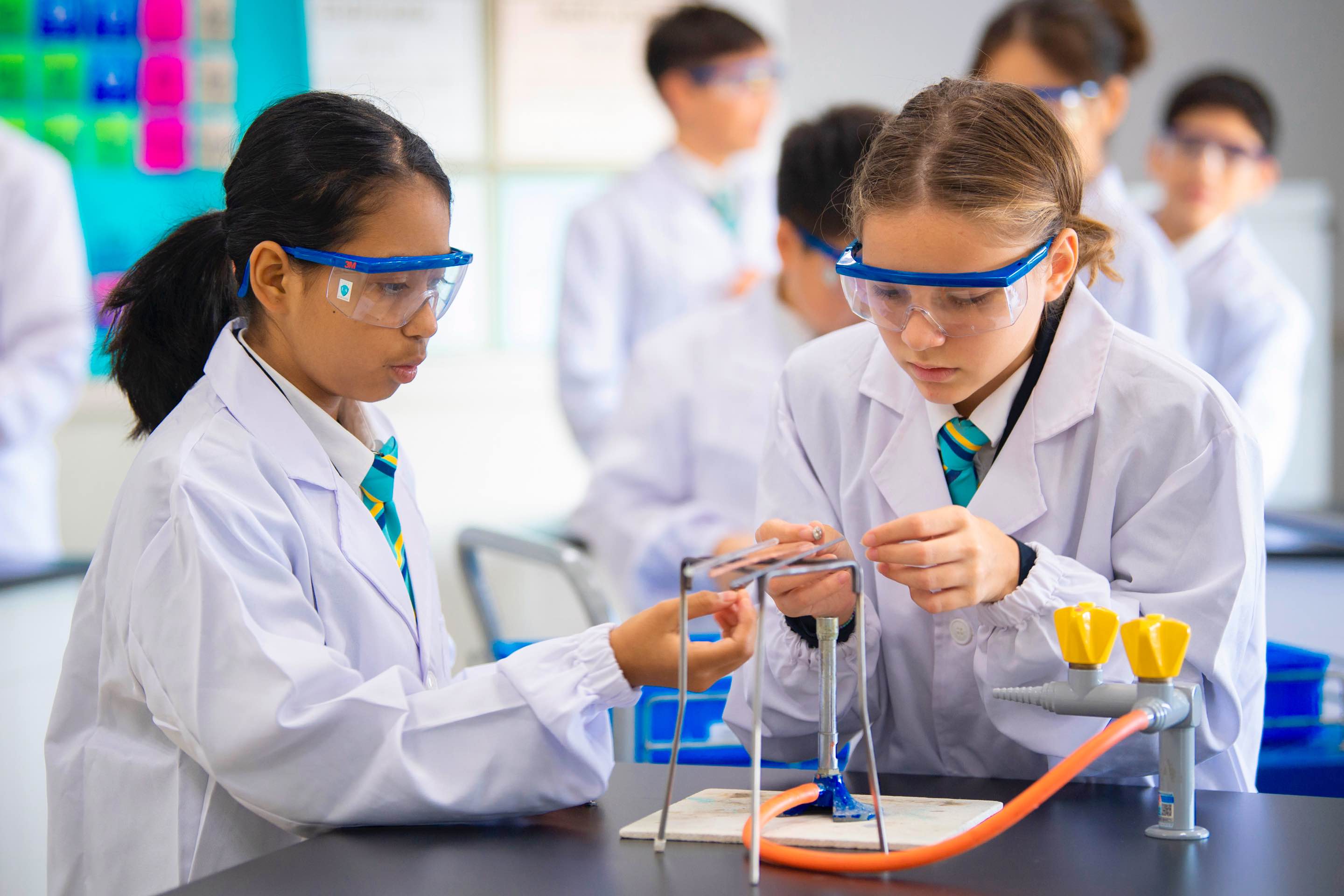 Shanghai International Secondary School | NAIS Pudong - Visual Time Line Tabs