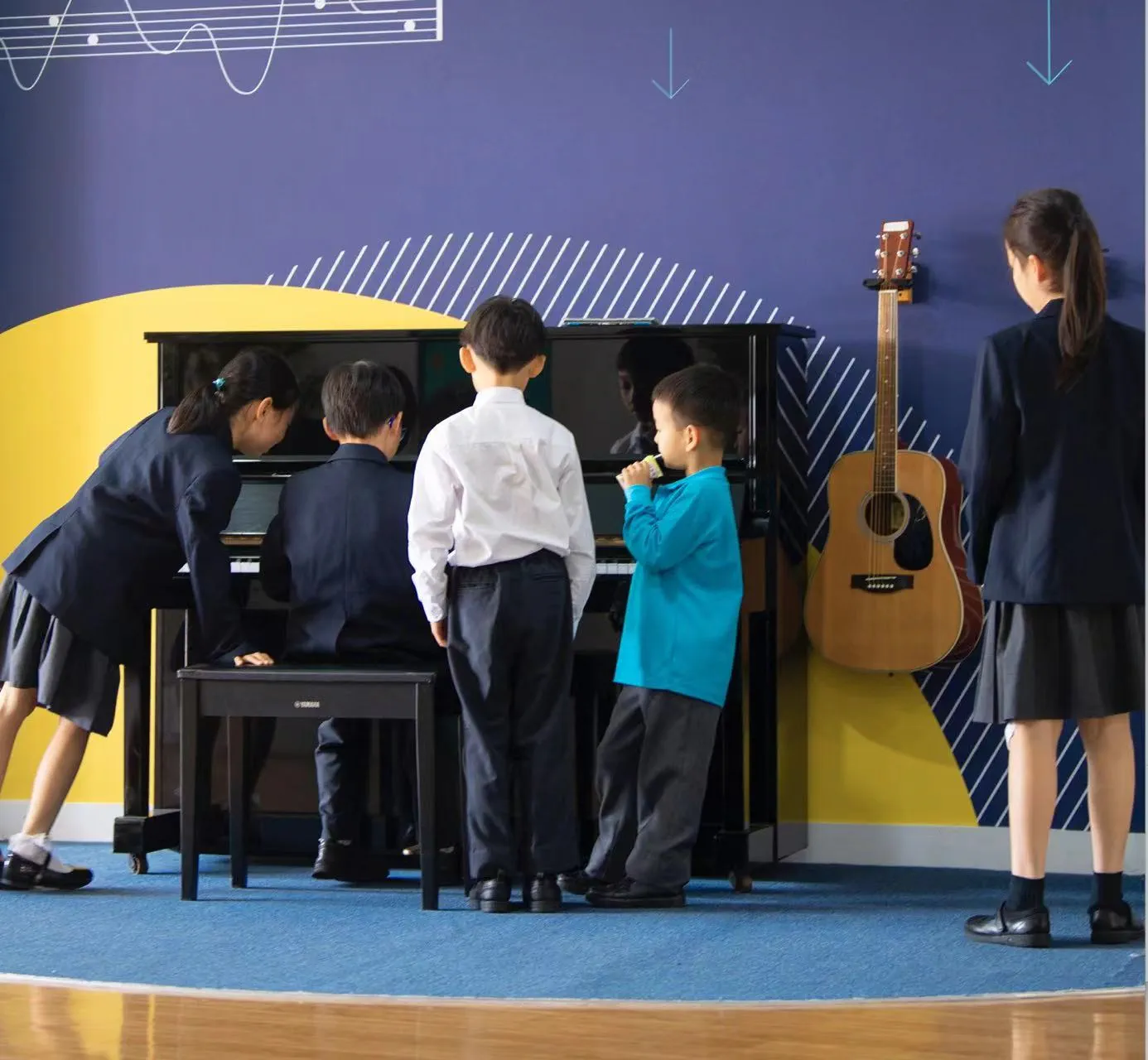 Nord Anglia International School Shanghai, Pudong - 051 - Feature Cards Pattern