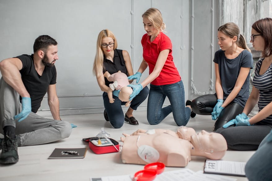 First Aid Classes for Parents | NAIS Rotterdam - First Aid