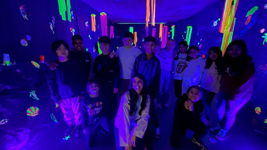 Art Exhibition Glowing Ocean1