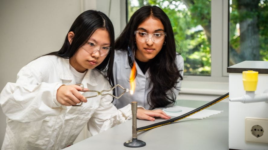 Chemistry photo with two girls
