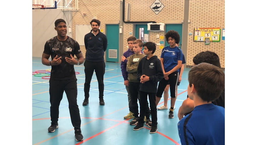 Iwan Redan visits NAISR Athletics Department - iwan-redan-visits-naisr-athletics-department