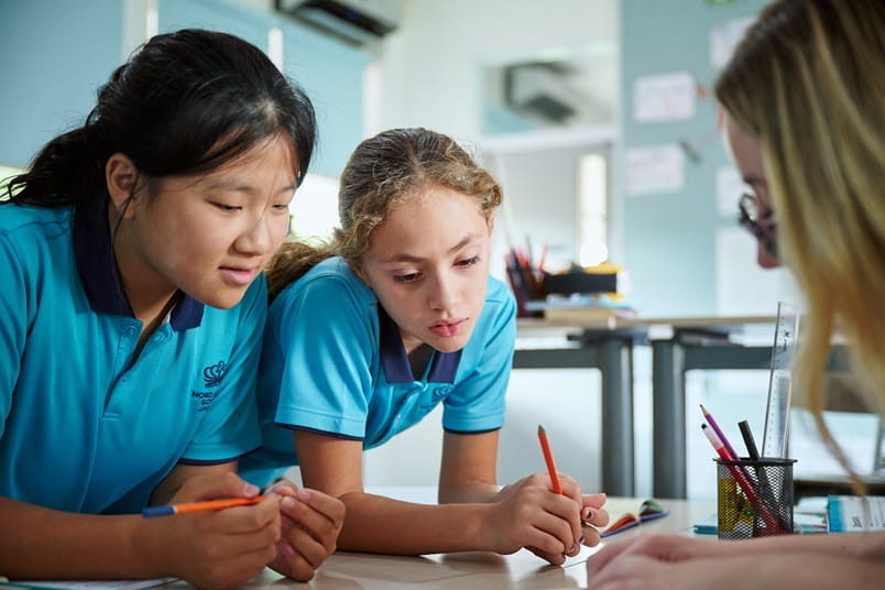 How presentations build confidence in children - student-presentations-confidence-children