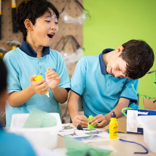 NAS Jakarta | International School in Jakarta | Nord Anglia - 06-Feature Cards Pattern