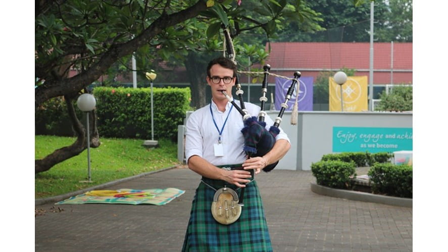 Bagpipe Welcome at NIS Jakarta!-bagpipe-welcome-at-nis-jakarta-IMG_2636