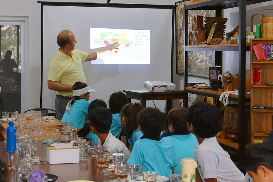 Year Three Chocolate Factory Visit Brings IPC Learning to Life - IPC Learning to Life