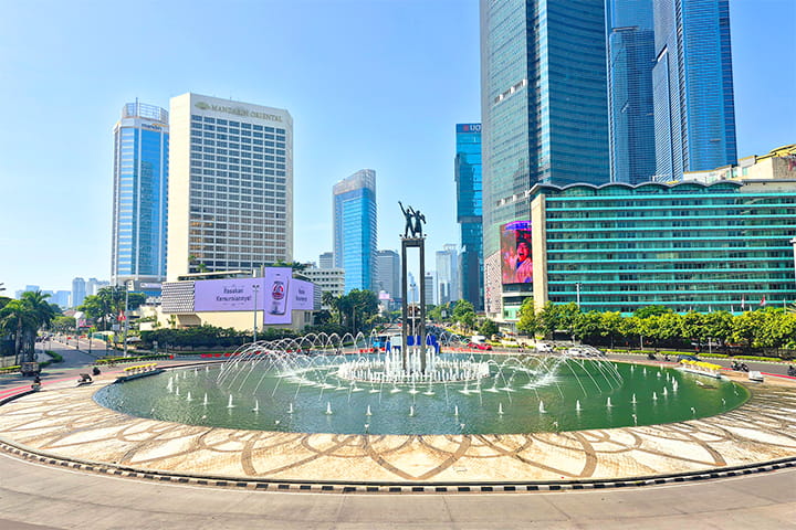 Moving to Jakarta - Moving to Jakarta