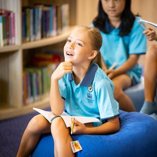 NAS Jakarta | International School in Jakarta | Nord Anglia - 06-Feature Cards Pattern