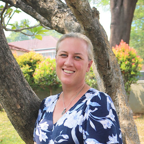 NAS Jakarta Teachers | Nord Anglia School Jakarta - Feature Cards Tabs