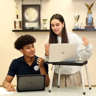 Fine and Performing Arts | North Broward Preparatory School - Feature Cards - US schools