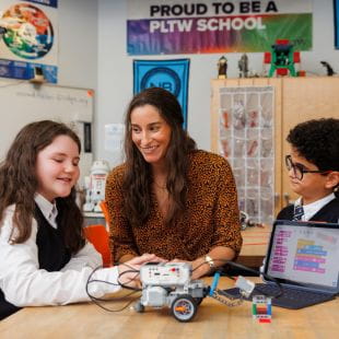 Parent Essentials | North Broward Preparatory School - Feature Cards - clubs and enrichments