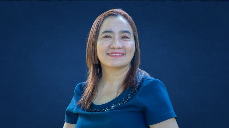 Elizabeth Delos Reyes - Elizabeth Delos Reyes