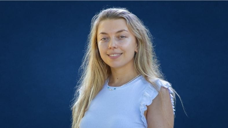 Emma Larkin Tannett - Emma Larkin Tannett
