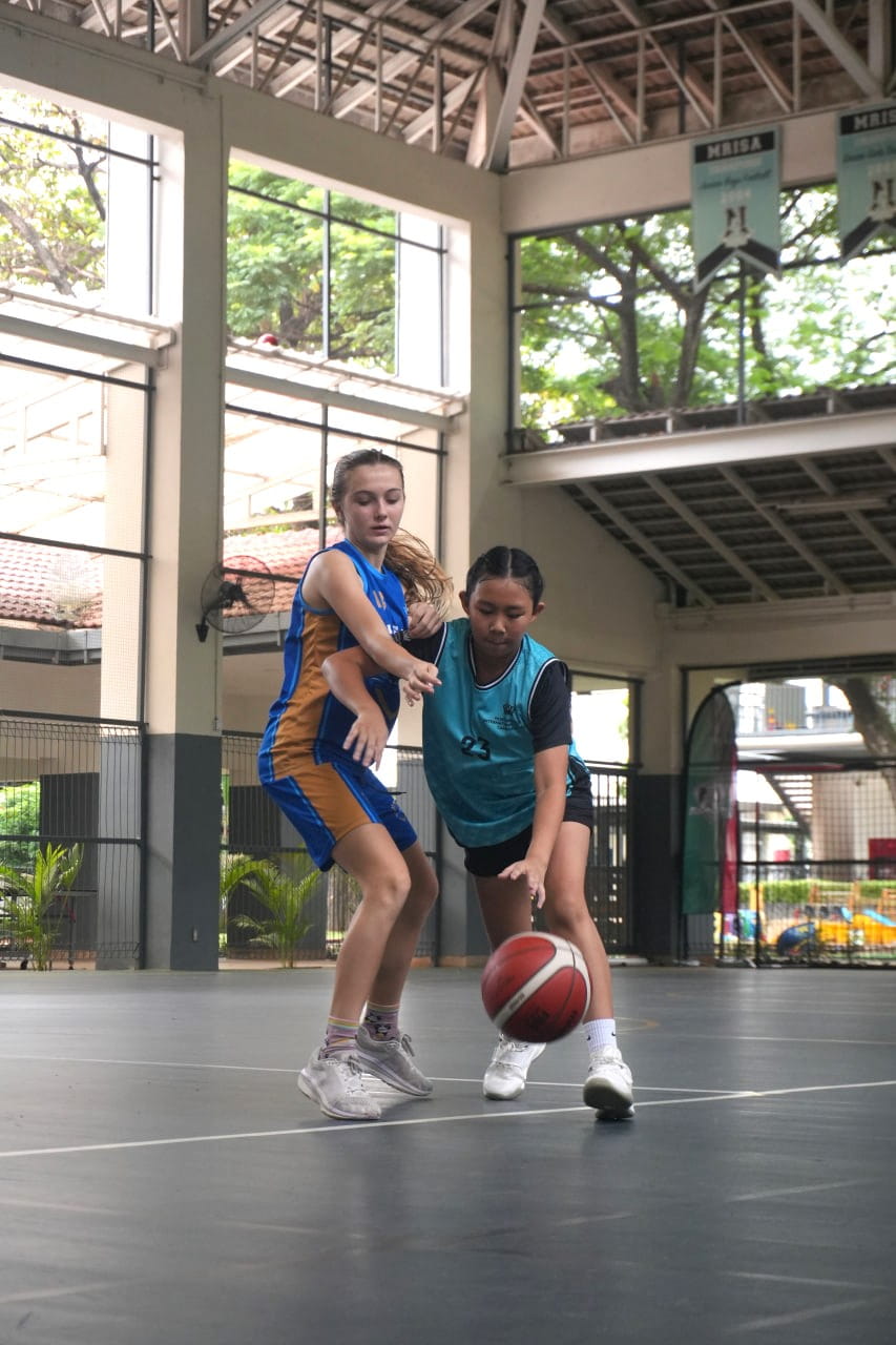 Building self-esteem and confidence through sports - Building self-esteem and confidence through sports