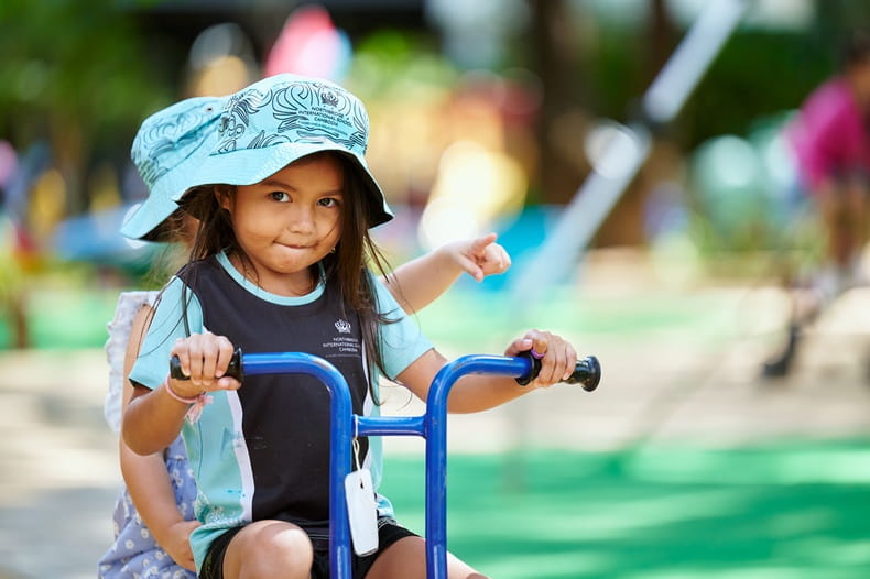 What is normal in the first year at an international school  - first year student experience international school