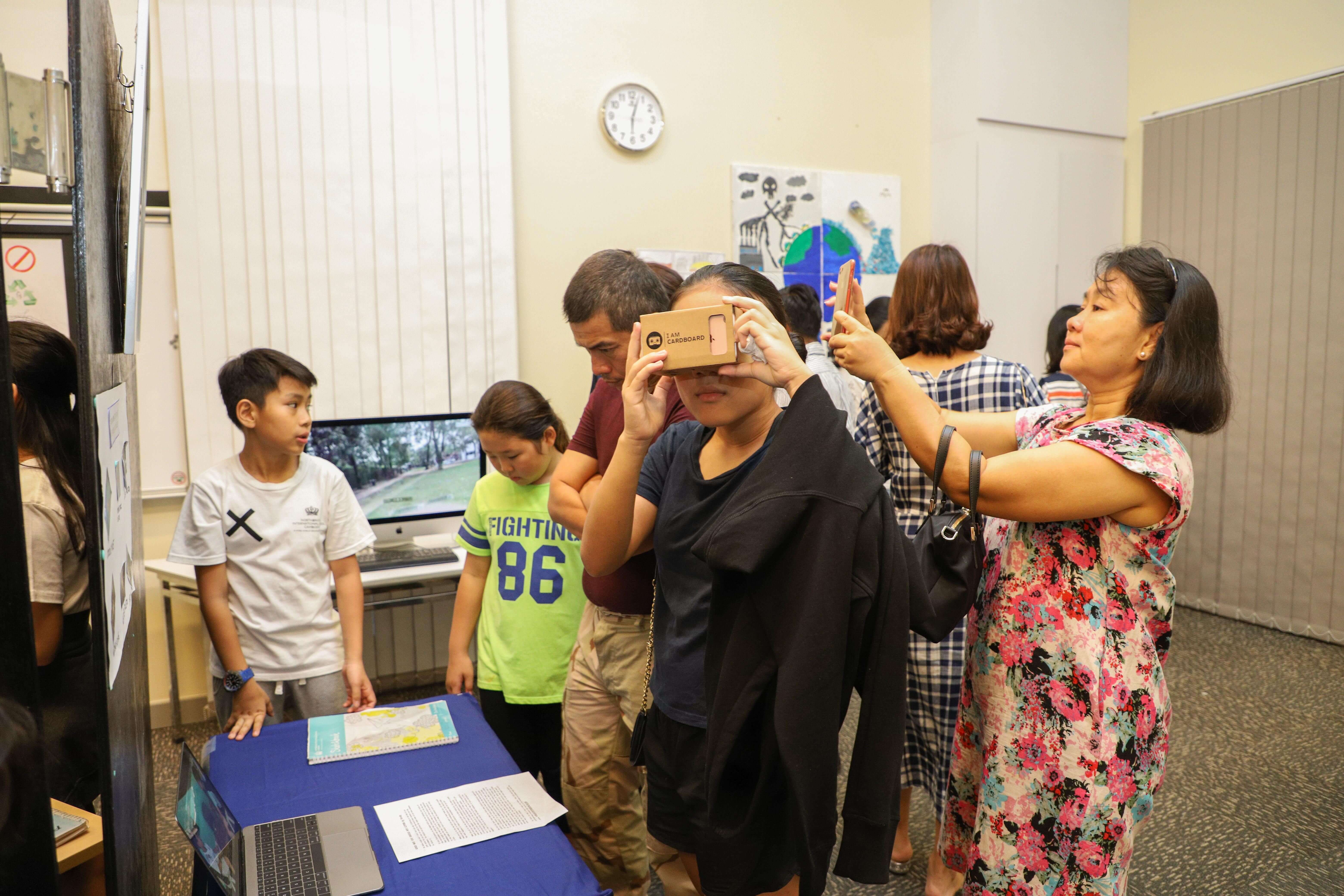 PYP exhibition04041957