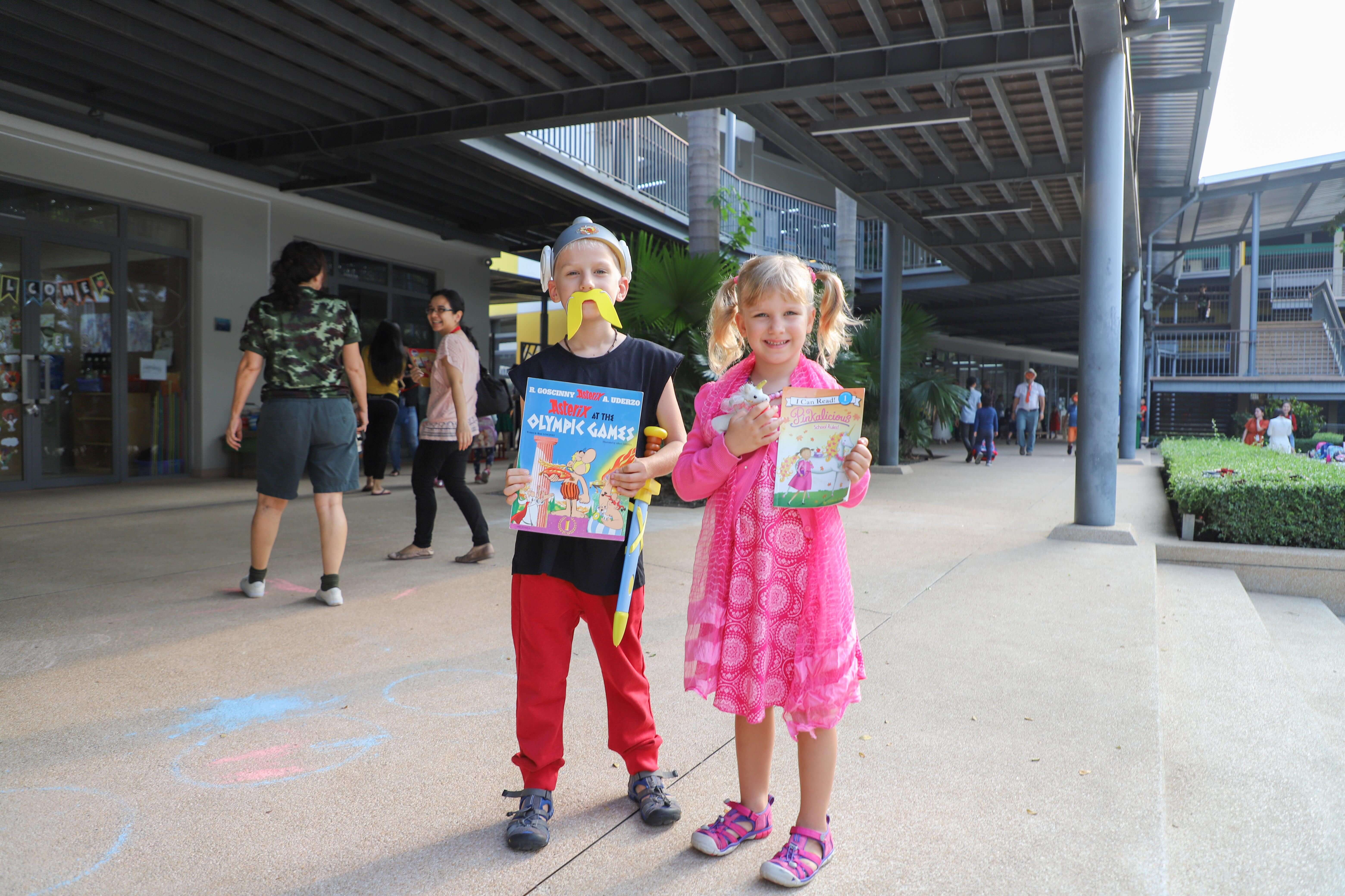 Book Day0103192
