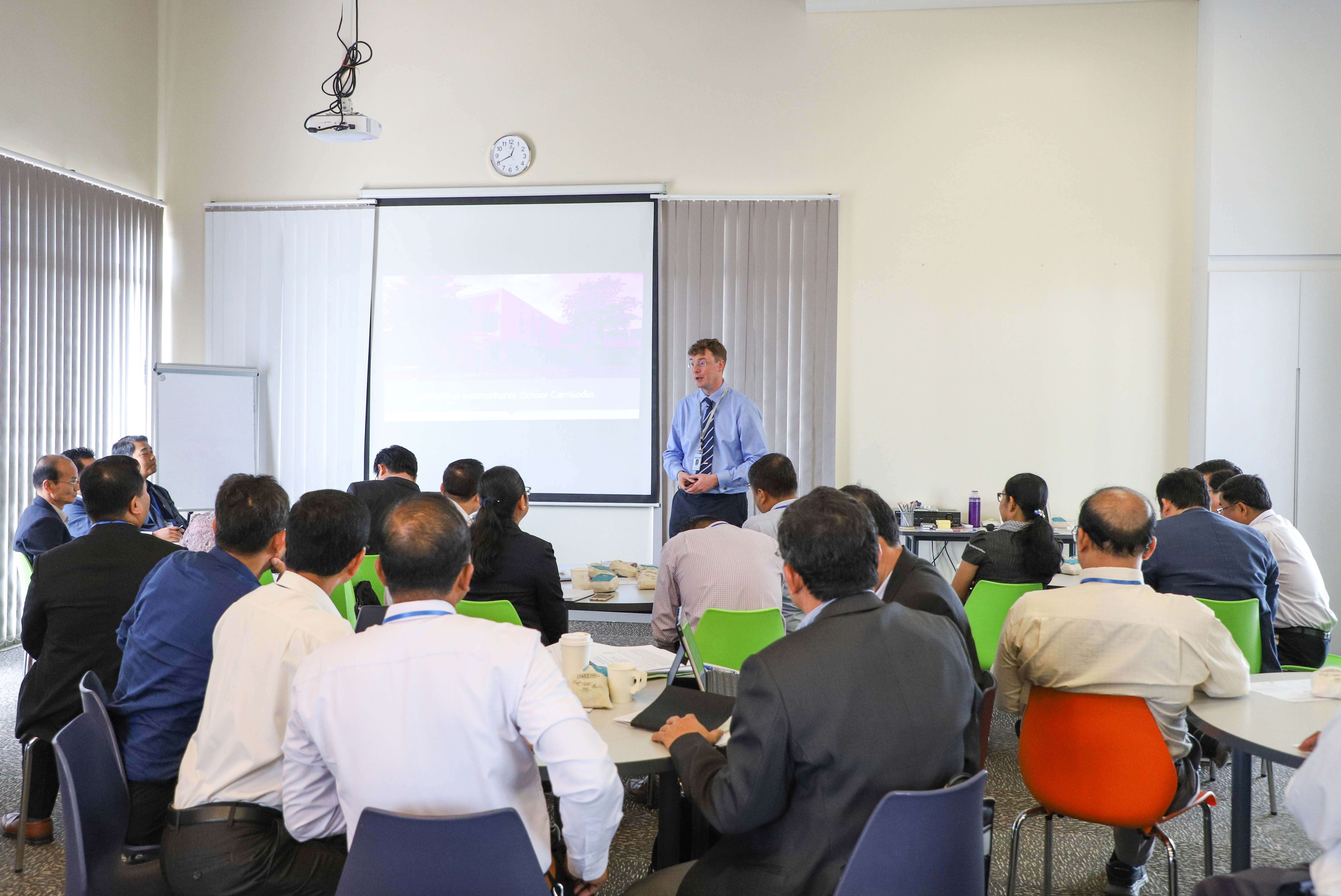 NISCMinistry of Education Visiting1809188
