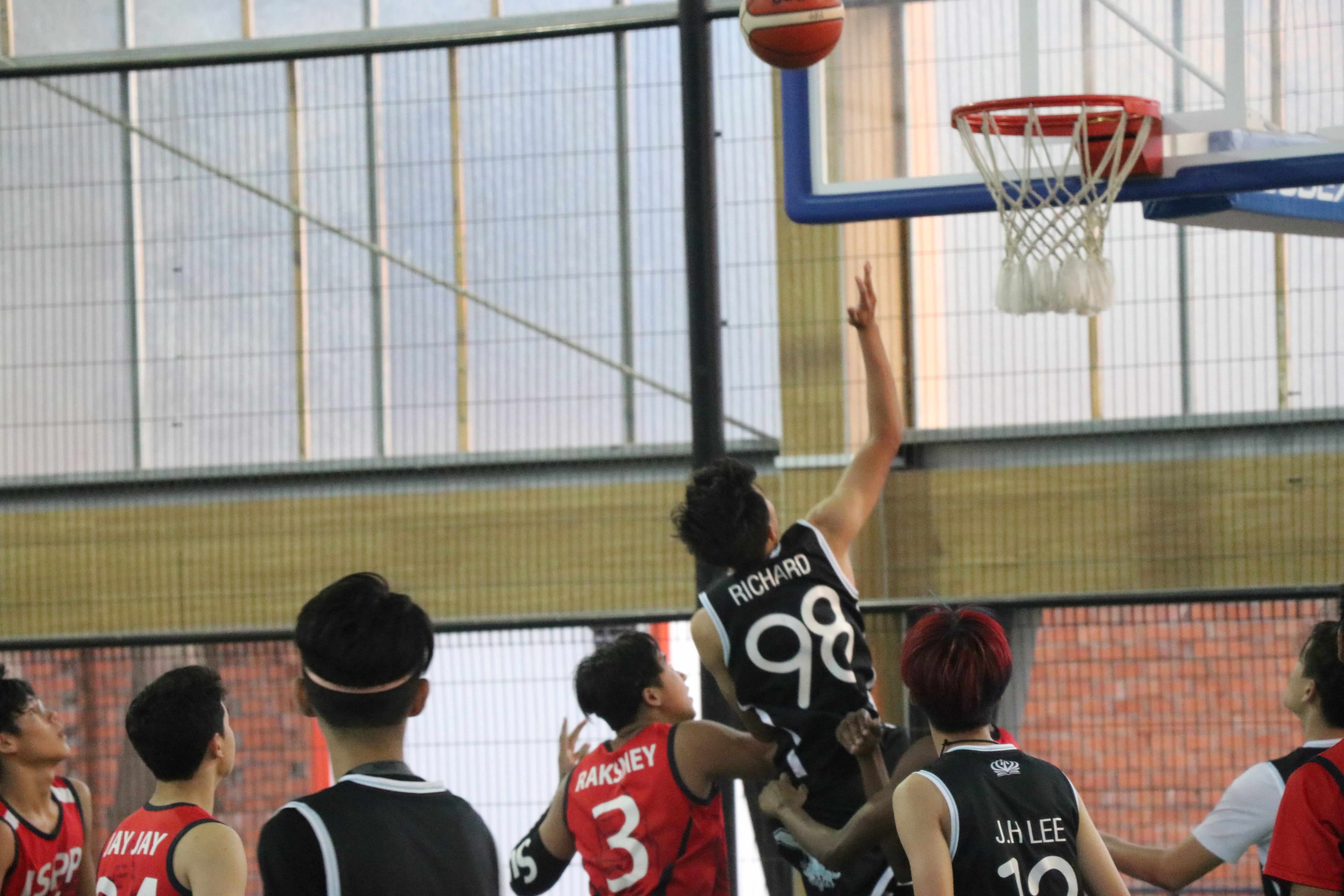 Senior basketball teams make the most of home advantage at Northbridge ISSAPP finals - senior-basketball-teams-make-the-most-of-home-advantage-at-northbridge-issapp-finals