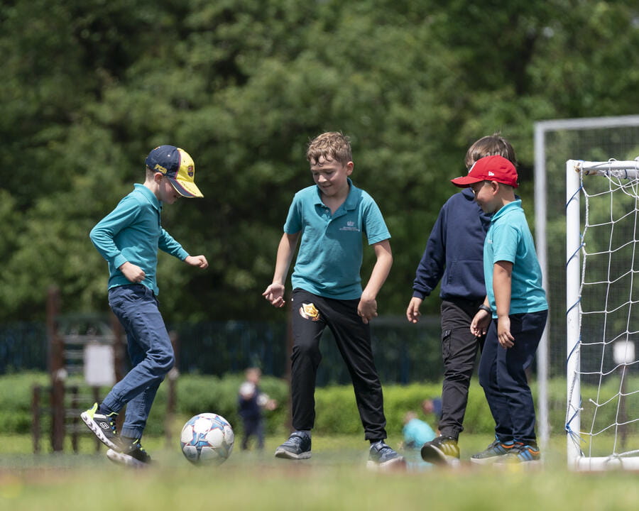 Naše zázemí | Prague British International School - Image-50-50
