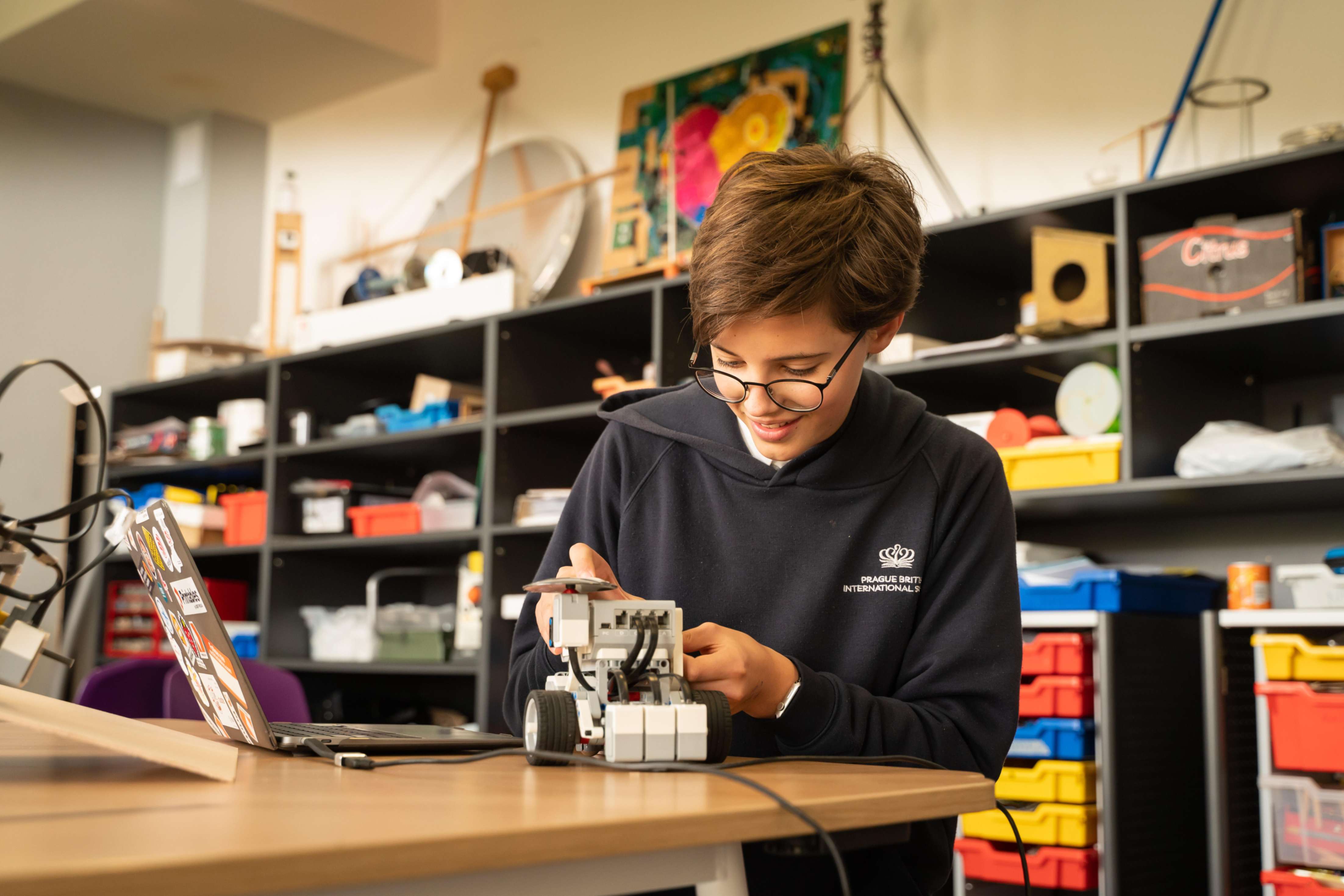 Mezinárodní škola v Praze | 2. stupeň ZŠ a SŠ | PBIS - IGCSE