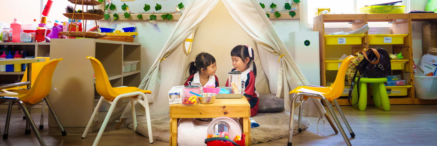 กลุ่มกิจกรรมสำหรับเด็กวัยหัดเดิน | โรงเรียนนานาชาติรีเจ้นท์กรุงเทพฯ - 01 Content Page Header