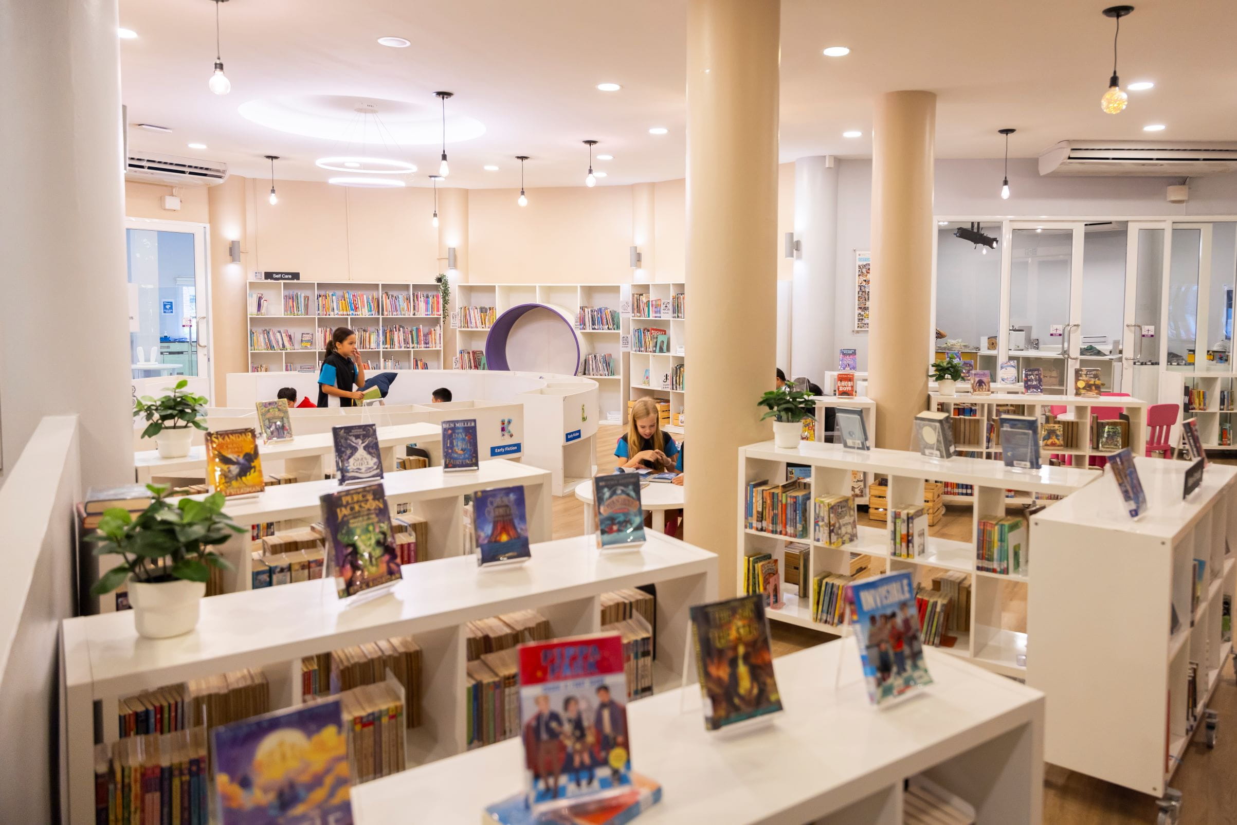 Regents International School Pattaya | IB and A-Level School - 08 - Carousel Default