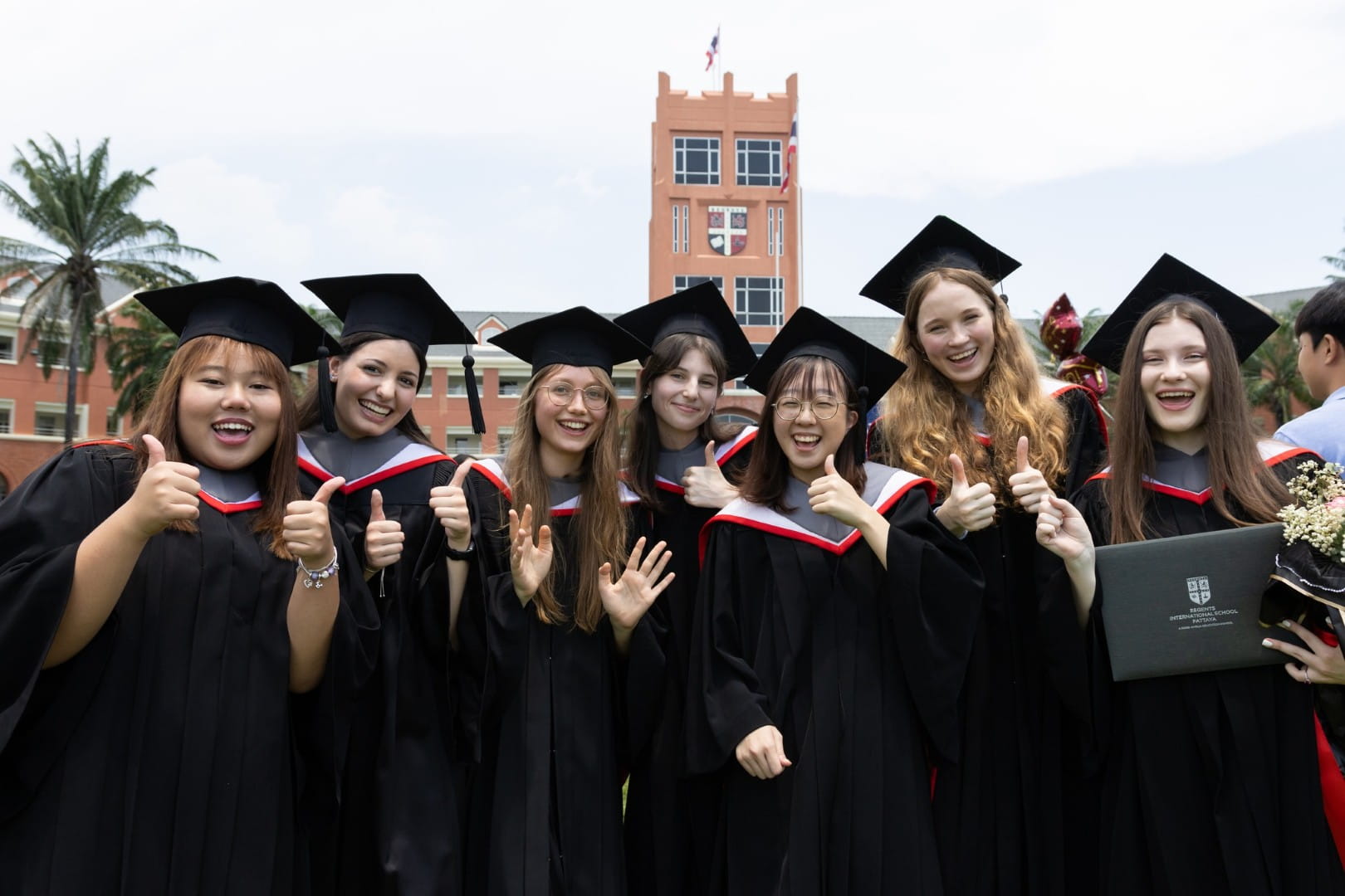 ยินดีต้อนรับสู่ โรงเรียนนานาชาติรีเจ้นท์ พัทยา - 08 - Carousel Default