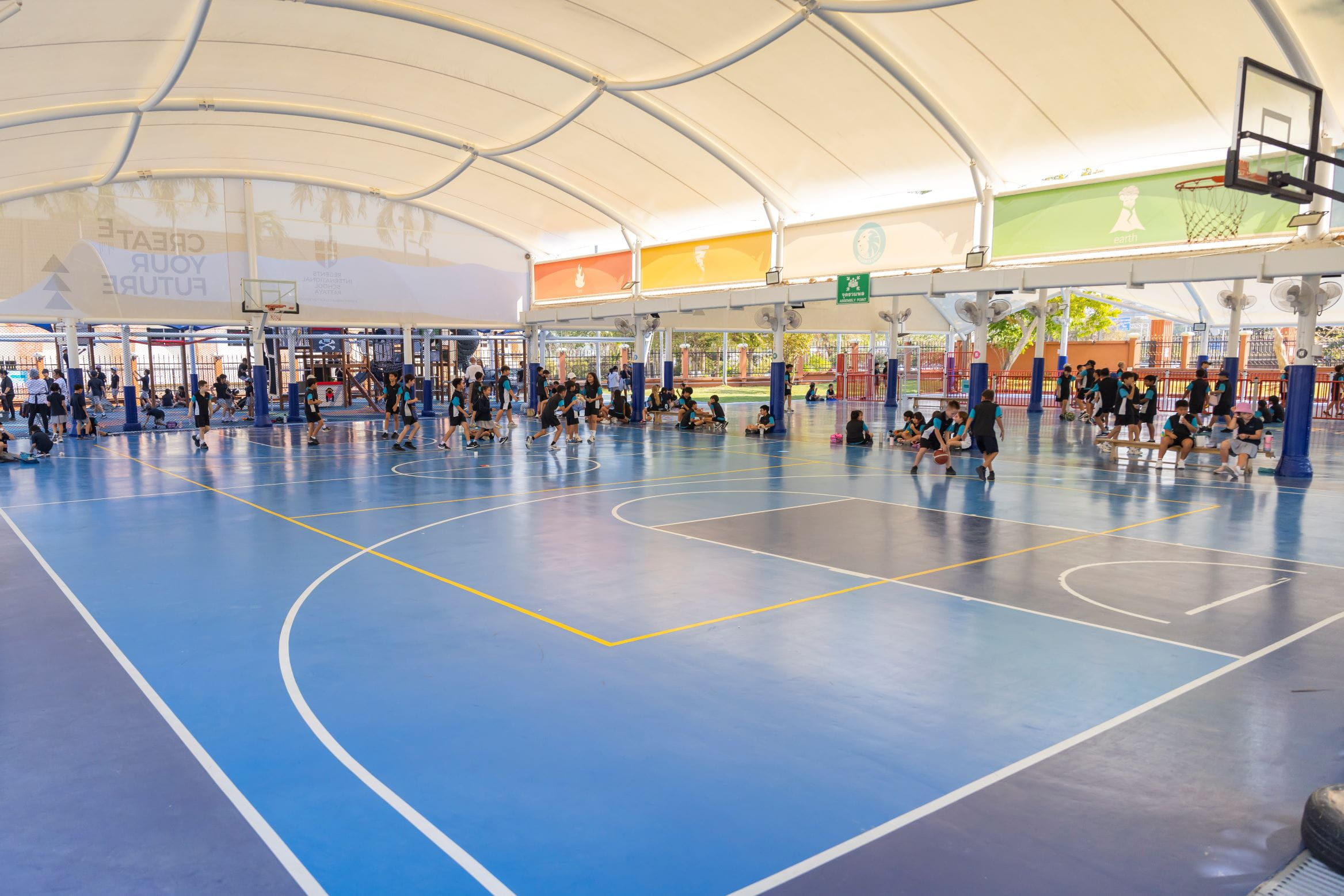 ยินดีต้อนรับสู่ โรงเรียนนานาชาติรีเจ้นท์ พัทยา - 08 - Carousel Default