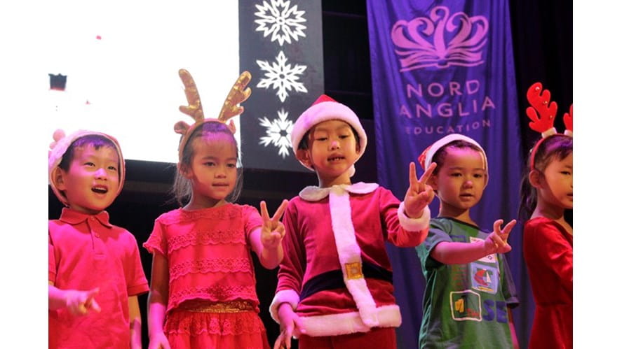 Early Primary & Primary Christmas Concerts | Regents International School Pattaya-early-primary-and-primary-christmas-concerts-_MG_6301