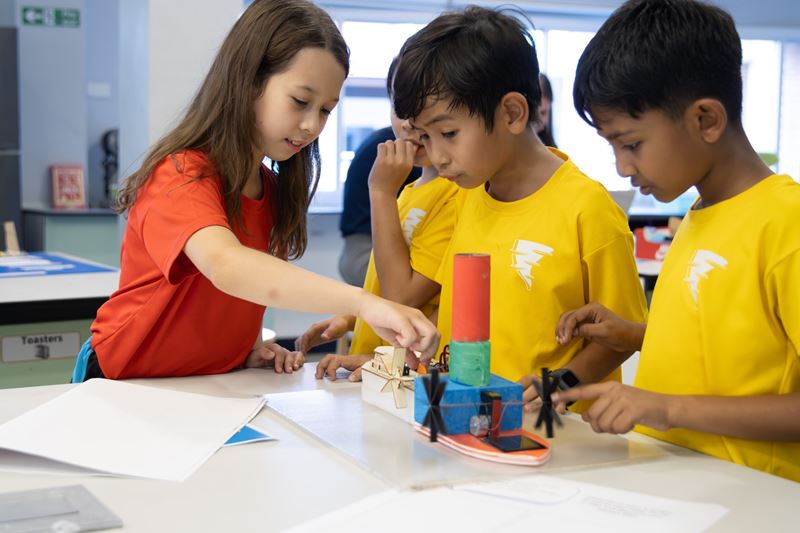 How to raise curious kids in an age of change - How to raise curious kids in an age of change