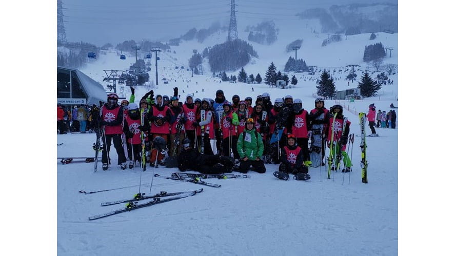 Regents students took to the snowy slopes of Naeba on half-term break ski trip in Japan | Regents International School Pattaya | Nord Anglia Education-regents-students-took-to-the-snowy-slopes-of-naeba-on-half-term-break-ski-trip-in-japan-51668639_10161325474340468_1394991857183752192_n
