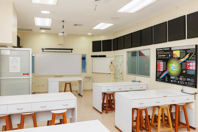 Nuestro Campus | Saint George School, República Dominicana - 08 - Carousel Default