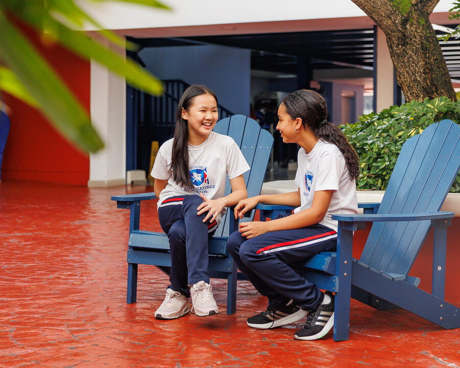 Nuestro Campus | Saint George School, República Dominicana - Image-50-50 checklist