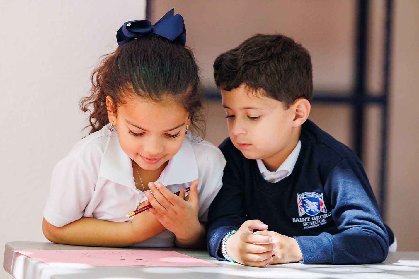 Celebrando la magia de la Literatura - Celebrating the Magic of Literacy