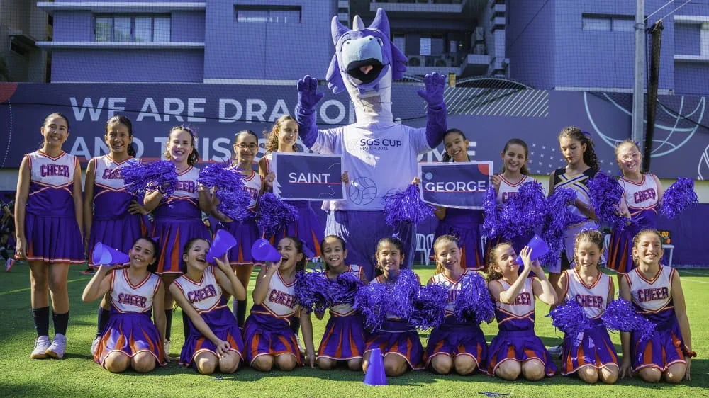 cheerleaders at SGS CUP 2025