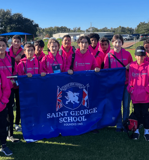 Outstanding Experiences | Saint George School - 07 - Feature Cards Pattern - Expeditions