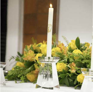 Parent Essentials | Saint George School, Dominican Republic - 05 Feature Cards Pattern