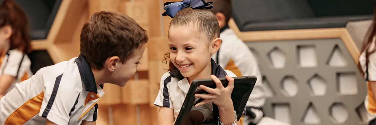 Curricula Guide | San Roberto International School - 01 - Tertiary Page Header