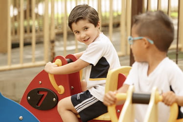 Academic Excellence | San Roberto International School - 04 - visualTimeline WithTags