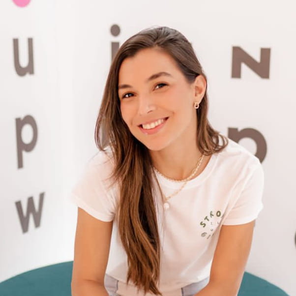 Wellbeing at San Roberto International - MEET OUR ALUMNI