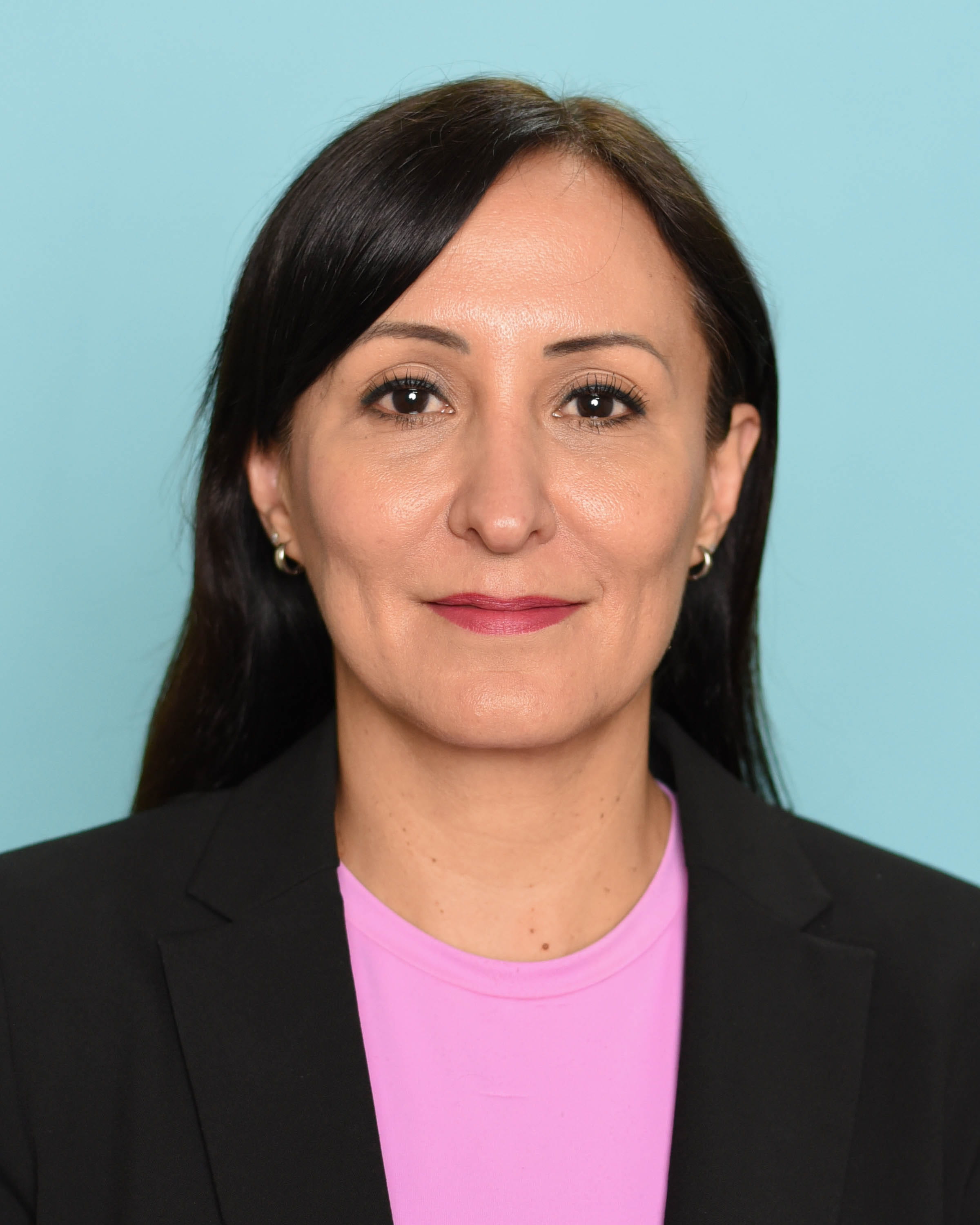 Valle Alto Campus | San Roberto International School - Feature Cards Tabs