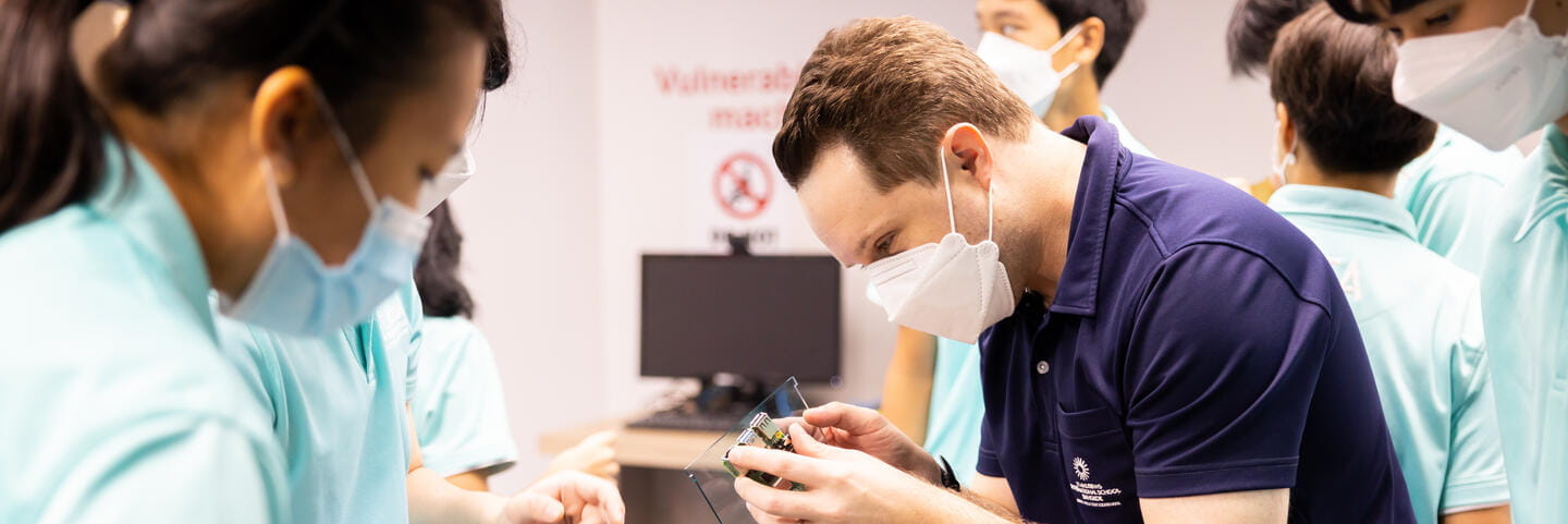 Image_ StAndrews_Bangkok_120