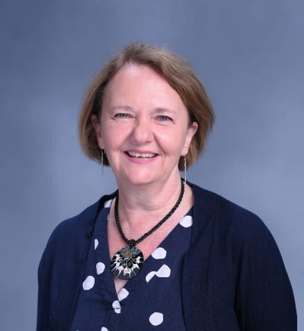 St Andrews School Teachers | St Andrews - Feature Cards Tabs