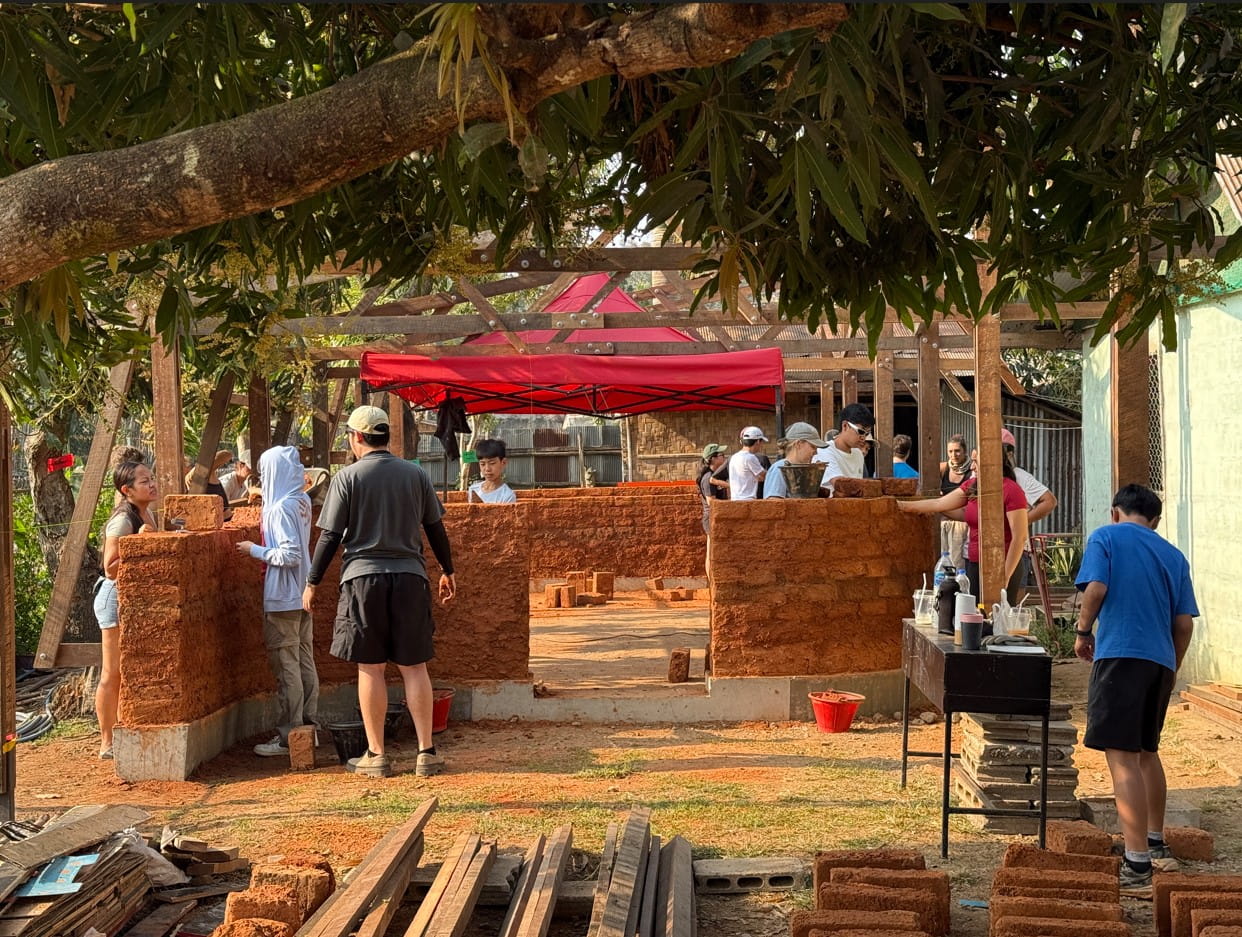 Service-learning in Design and Technology: Creating impact through real-world projects - Mae Sot Service Learning Trip