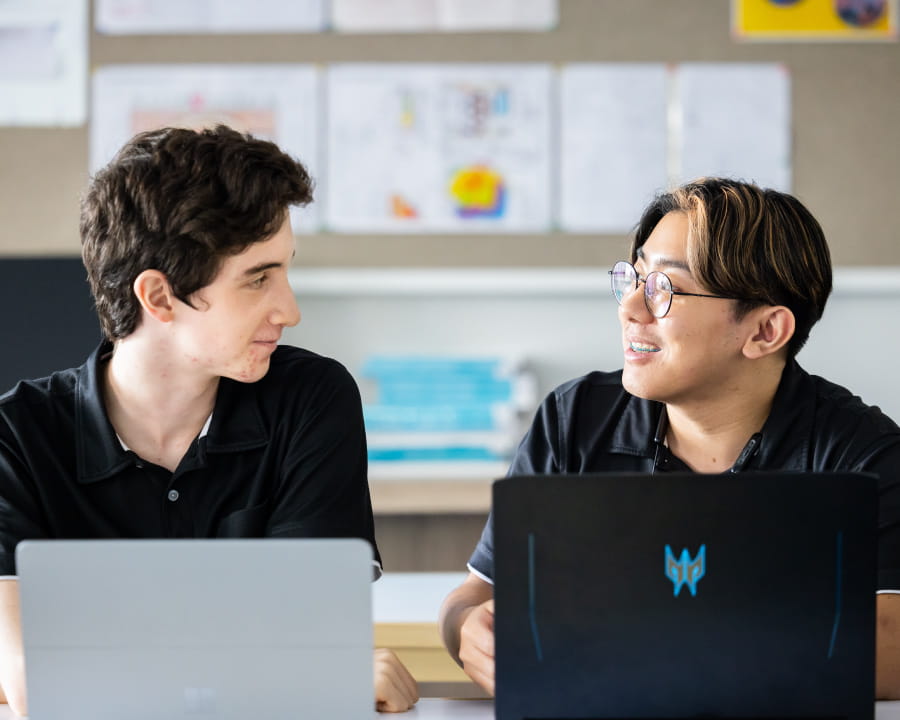 IB International School in Bangkok, Thailand | St Andrews - Visual Time Line Tabs