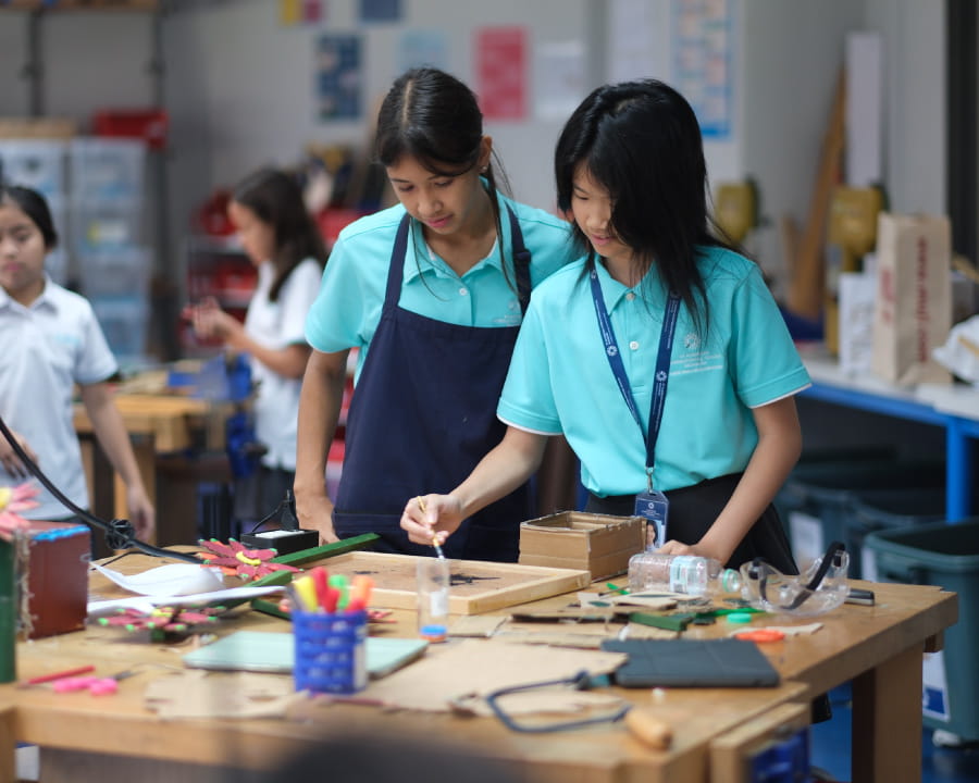 IGCSE Bangkok | St Andrews International School Bangkok - Visual Time Line Tabs