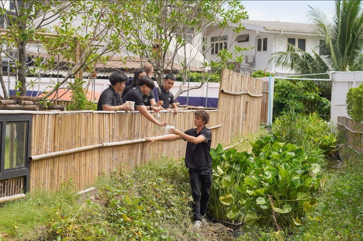 Year 13  Sustainability Project | St Andrews - Year 13 Students Come to Study the Waterways